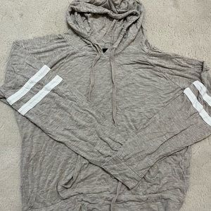 CROPPED HOODIE